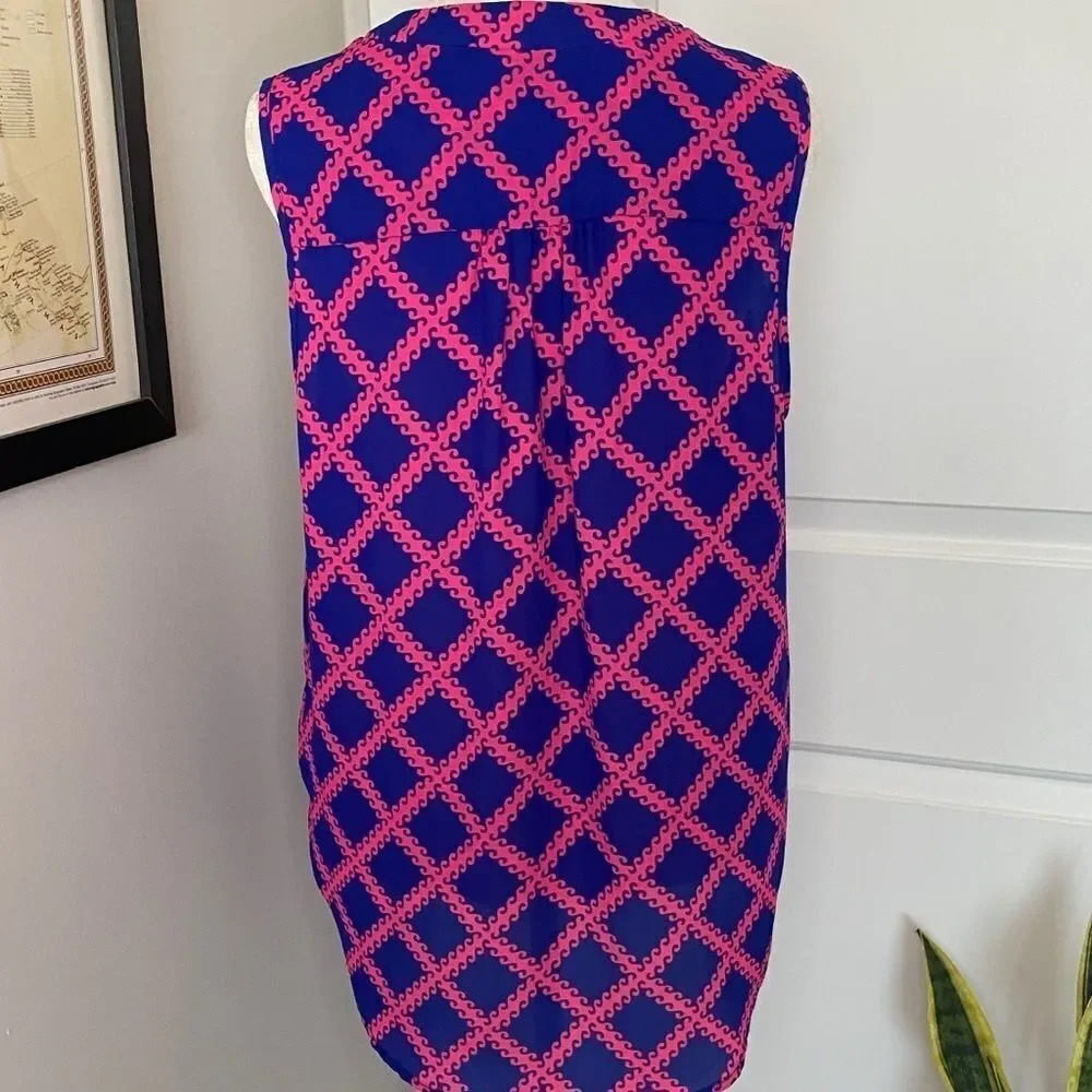 Stitch Fix 41 Hawthorn Blue Pink Design V-Neck Tank Top - Picture 6 of 11
